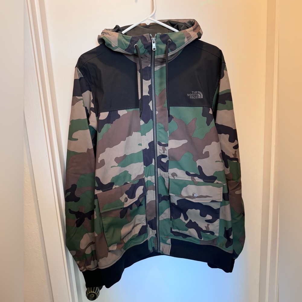 The North Face | Men’s | Jacket | Camo | M